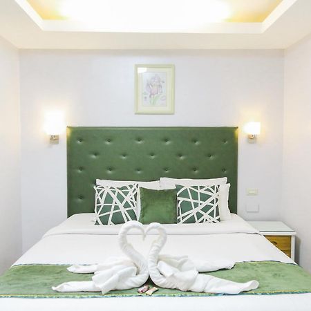 Pacific Bay Grand Suites Manila Dış mekan fotoğraf