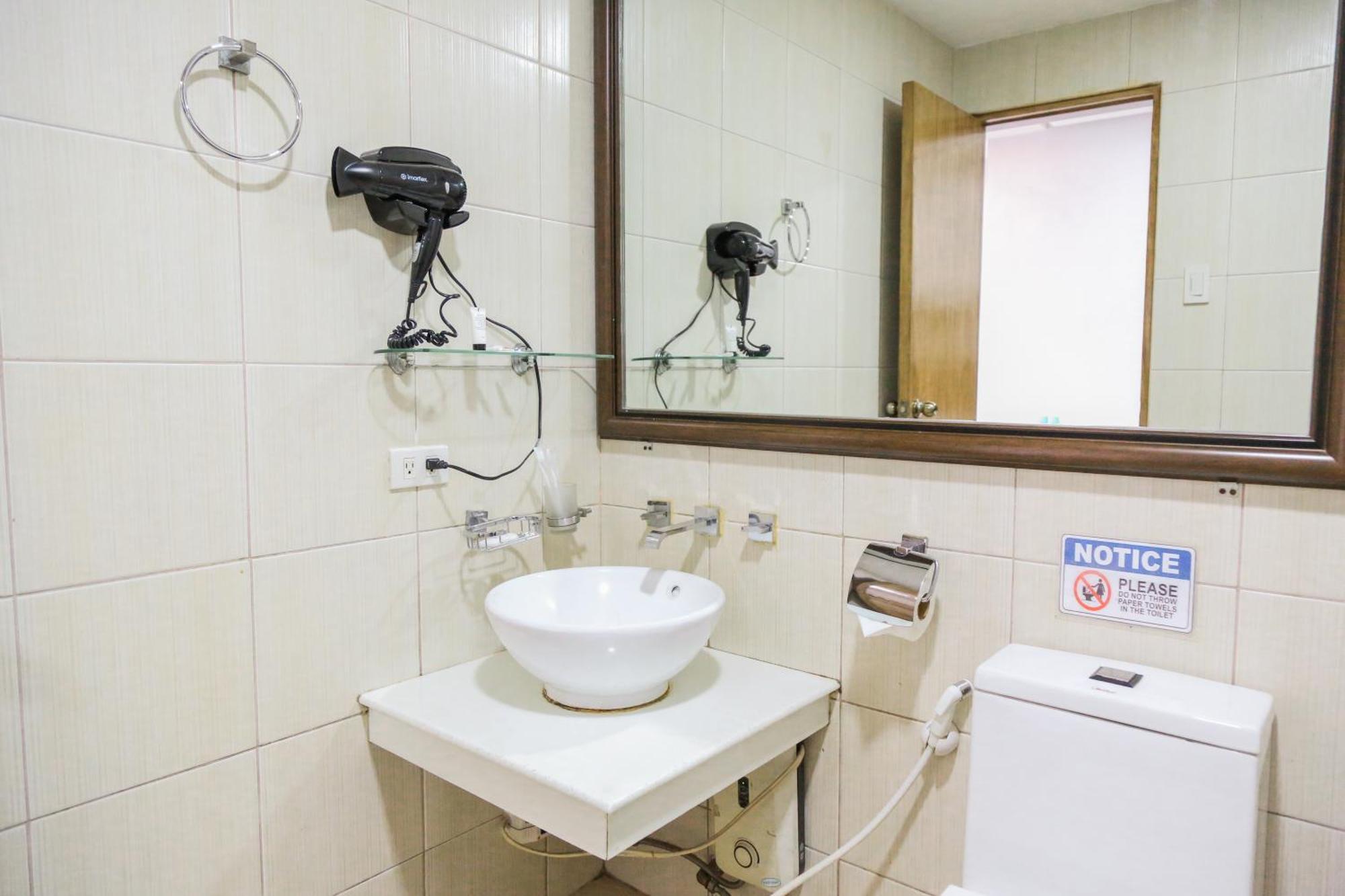 Pacific Bay Grand Suites Manila Dış mekan fotoğraf