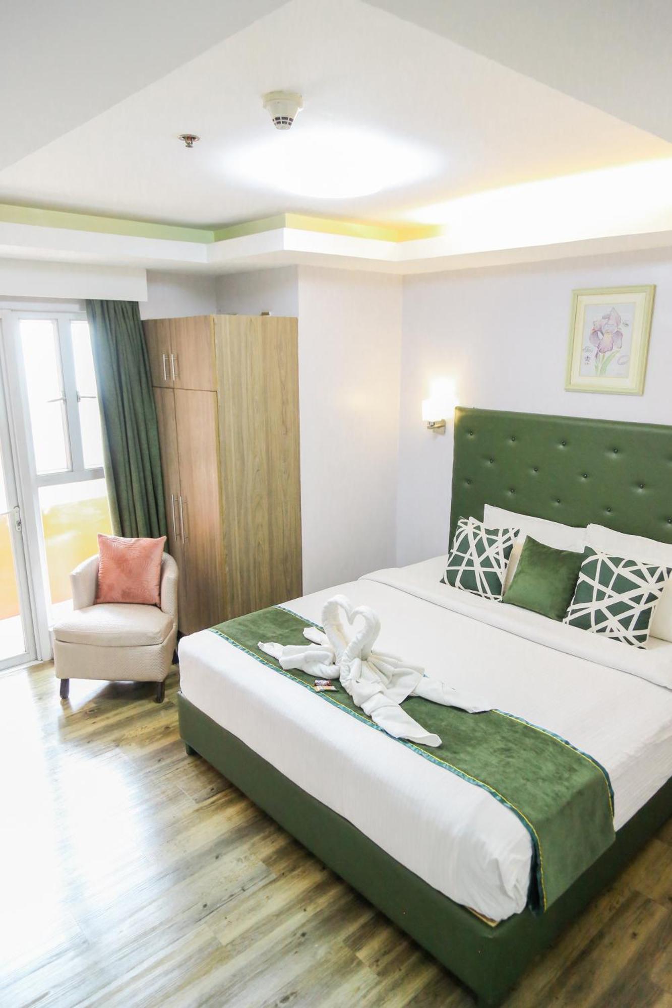Pacific Bay Grand Suites Manila Dış mekan fotoğraf