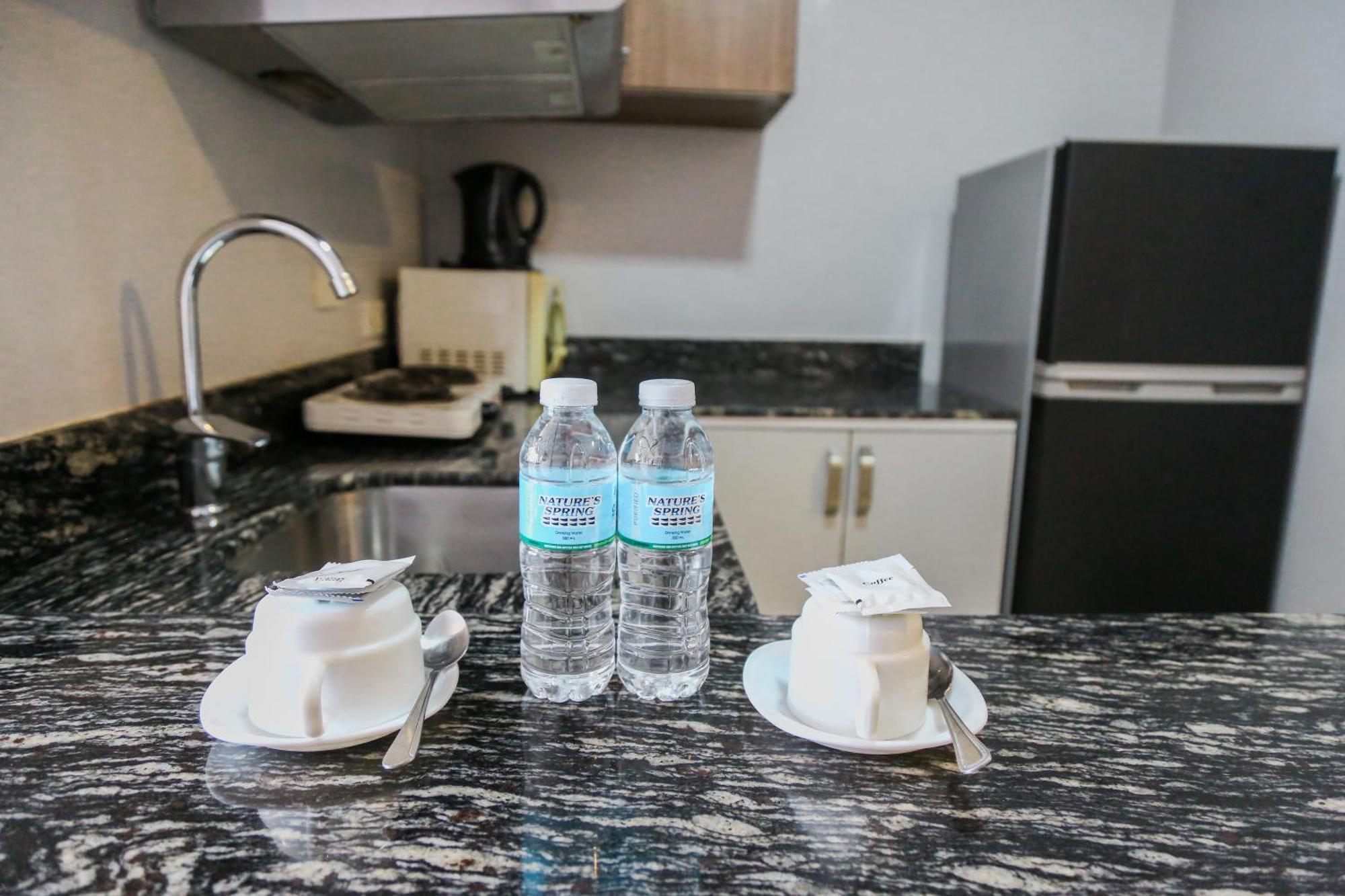 Pacific Bay Grand Suites Manila Dış mekan fotoğraf